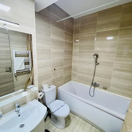 Summerland Apartament